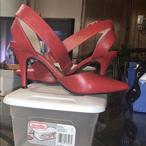 SiZe 9 red heels